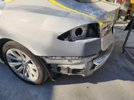 강남 자동차 외형복원 하는 공업사에서 수입차 수리 BMW, 테슬라, 벤츠, 포르쉐 다 합니다. / 강남 대치동