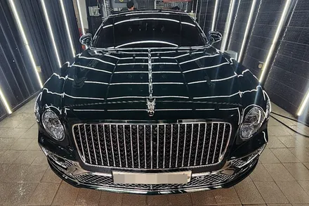큰 사고!! 벤틀리 플라잉스퍼 진초록 펄 색상 신차코팅 차량 / 강남 대치동