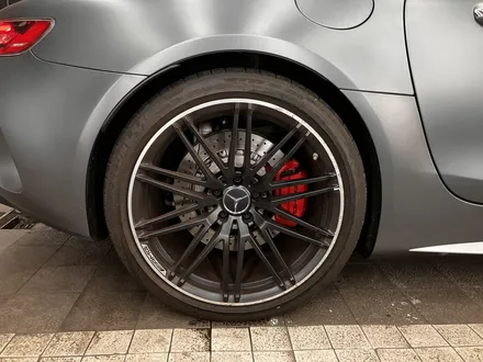 GT C AMG 무광 블랙 휠 강남 휠 복원 전문점에서  확실한 작업 결과! / 강남 대치동