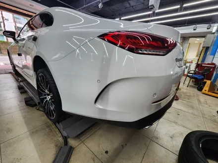 CLS 450 뒤범퍼 부분도색, 휠복원 작업이 완료 되었습니다. / 강남 대치동