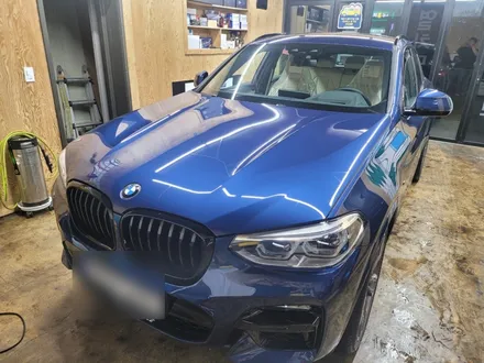 BMW X4M 썬팅+ 신차패키지+신차검수 블락포디 스카이블루 시공(은평구/서대문구/종로구) / 서울 은평구