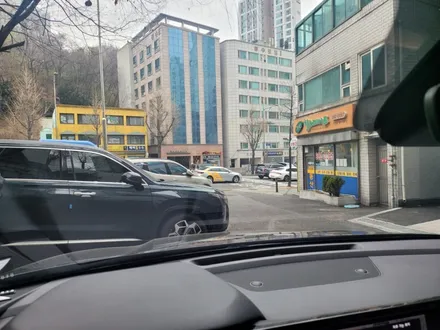 은평구 MQ4쏘렌토 레인보우 썬팅/기존3M 쿠폰썬팅 제거 후 시공 / 서울 은평구