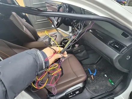 은평구 수입차 BMW 안드로이드 올인원 10.25인치 장착 / 서울 은평구