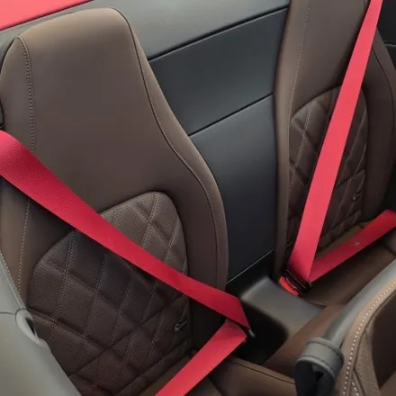 벤츠 SL63 AMG 컬러 안전벨트 시공 / 시흥, 안산, 군포, 안양