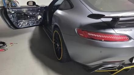 벤츠 AMG GT 2도어 코더스엠비언트 출장시공! 어두운실내를 화려하게 바꾸다 / 시흥, 안산, 군포, 안양