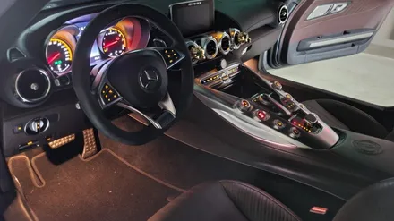 벤츠 AMG GT 2도어 코더스엠비언트 출장시공! 어두운실내를 화려하게 바꾸다 / 시흥, 안산, 군포, 안양