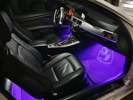 e93 328i 컨버터블 엠비언트 시공 후에도 느껴지는 심심함을 풋등으로 해결!! / 시흥, 안산, 군포, 안양