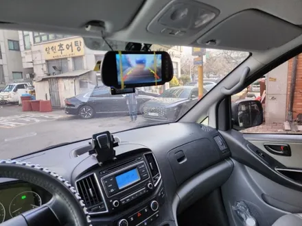 안양 안드로이드올인원 그랜드스타렉스 9인치 안드로이드 올인원+AHD후방카메라 설치!!