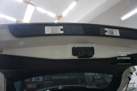 안산네비매립 티볼리 후방카메라 일체매립 깔끔한 시공으로 편의성 업글!!