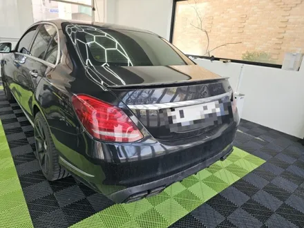 벤츠를 더 멋지게 만들어주는  크롬죽이기 작업!크롬몰딩 3m 2080블랙유광 안산랩핑 시공점!