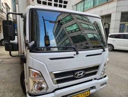 안산화물차 썬팅 맛집 방문해 마이티 3.5톤 전면 유리 열차단썬팅으로 태양열 차단!