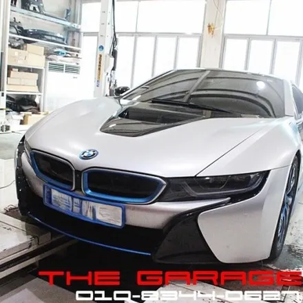 < BMW i8 엔진오일 교환작업 > 대전엔진오일 미션오일 디퍼런셜오일 합성유 tc오일 벤츠엔진오일 아우디엔진오일 bmw엔진오일 1급공업사 판금도색 / 대전 유성 화암동