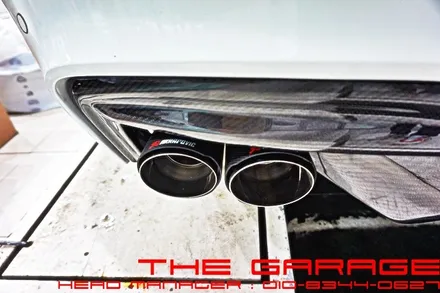 BMW 6시리즈 F12 후면추돌사고 뒤범퍼 카본디퓨져 배기라인 수정작업 / 대전 유성, 세종, 논산