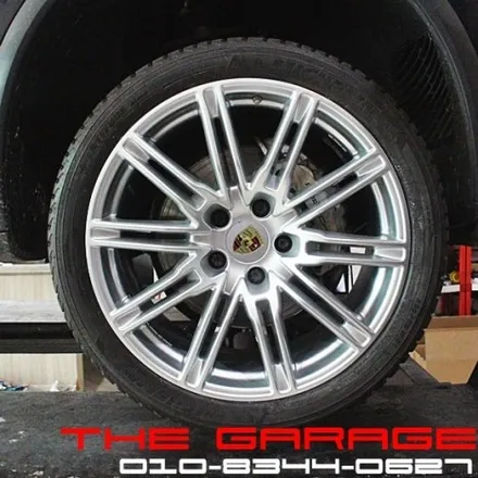 < 포르쉐 카이엔 타이어 +휠 교환작업 > 벤츠얼라이먼트 아우디얼라이먼트 bmw얼라이먼트 사고수리 보험수리 자차보험수리 고속발란스 진동발란스 / 대전 유성 화암동