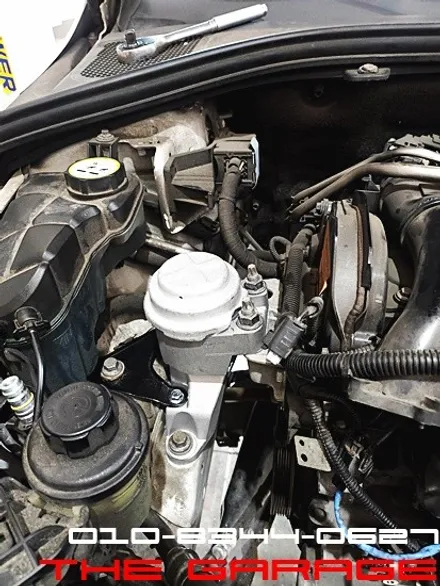 < 볼보 S60 D2 소모품 교환작업 > 벤츠정비 아우디정비 bmw정비 수입차정비 1급공업사 사고수리 보험수리 자차보험수리 판금도색 바디킷 컨버젼 / 대전 유성 화암동