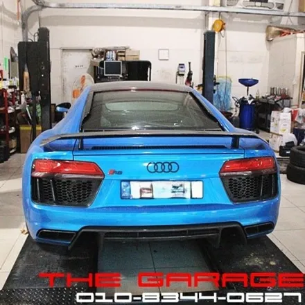 < 아우디 R8 V10 엔진오일 교환작업 > 합성유 미션오일 디퍼런셜오일 tc오일 벤츠엔진오일 아우디엔진오일 bmw엔진오일 대전엔진오일 부동액 냉각수 / 대전 유성 화암동