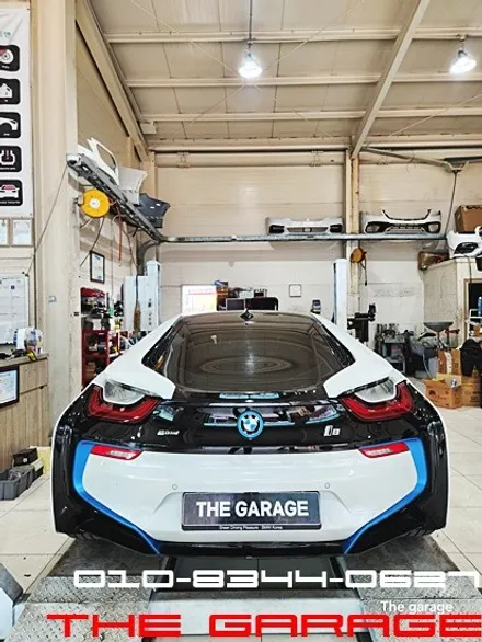 BMW i8 엔진오일 합성유 교환작업 인스톨 대전엔진오일 bmw엔진오일 아우디엔진오일 벤츠엔진오일 대전tc오일 대전디퍼런셜오일 대전합성유 / 대전 유성 화암동