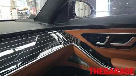 벤츠 S클래스(W223) 실내를 고급지게 만들어줄 피아노라커트림 시공 / 대전 유성 화암동