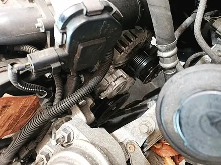 < 볼보 S60 D2 소모품 교환작업 > 벤츠정비 아우디정비 bmw정비 수입차정비 1급공업사 사고수리 보험수리 자차보험수리 판금도색 바디킷 컨버젼 / 대전 유성 화암동
