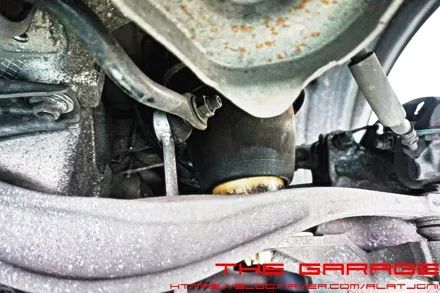 대전세종에어쇼바 대전에어쇼바 대전에어서스펜션 대전에어스프링 - BMW5 GT 리어에어스프링 교환작업 + 타이어 교환인스톨 / 대전 유성 화암동