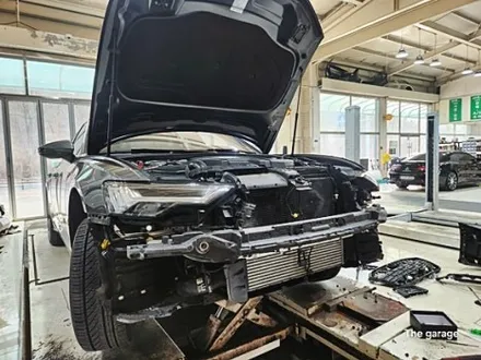 대전 A6 C8 그릴 교체 후기 / 전기형에서 신형 허니컴 블랙옵틱 그릴교환 그릴하나로 완전히 달라진 전면 디자인 / 대전 유성 화암동