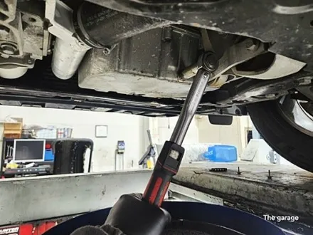 볼보 V90 엔진오일 합성유 교환작업 대전엔진오일 대전세종엔진오일 대전미션오일 대전디퍼런셜오일 수입차엔진오일 벤츠엔진오일 bmw엔진오일 / 대전 유성 화암동