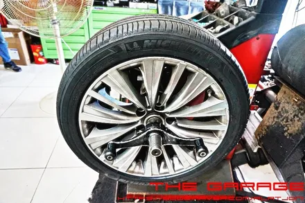 대전세종미쉐린타아어 대전피렐리타이어 대전수입차타이어 대전고속발란스 - BMW 5GT 미쉐린타이어 프라이머시3 적용 인스톨 / 대전 유성 화암동