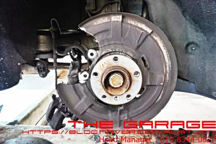 대전브레이크튜닝 대전브레이크 대전스톨츠 대전브렘보 대전4p 대전6p - bmw 5시리즈  F10 M550d 브렘보 6p 장착작업 인스톨 / 대전 유성, 세종, 논산