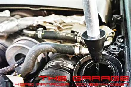 W205 벤츠 C63AMG 엔진오일 합성유 모튤 300V 적용 인스톨 / 대전 유성, 세종, 논산