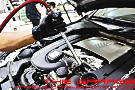 벤츠 C63 AMG 엔진오일 대전엔진오일 대전미션오일 대전디퍼런셜오일 대전합성유 벤츠엔진오일 / 대전 유성, 세종, 논산