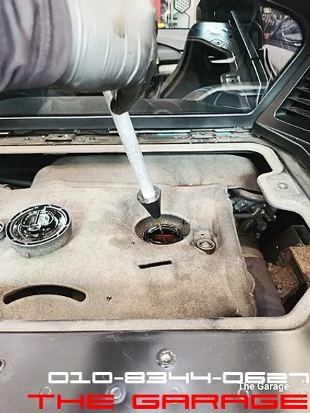 < BMW i8 엔진오일 합성유 교환작업 > 대전세종엔진오일 대전엔진오일 대전미션오일 대전디퍼런셜오일 대전합성유 벤츠엔진오일 아우디엔진오일 / 대전 유성 화암동