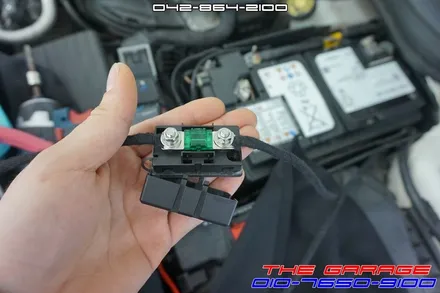 벤츠A45AMG 아이나비Z3000 에코파워팩10C 보조배터리 장착기 / 대전 유성, 세종, 논산
