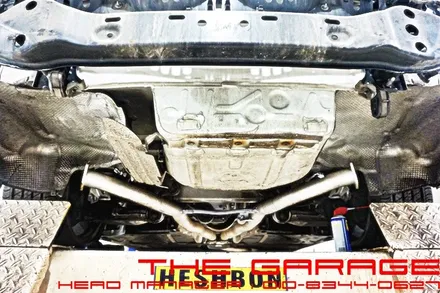 BMW 6시리즈 F12 후면추돌사고 뒤범퍼 카본디퓨져 배기라인 수정작업 / 대전 유성, 세종, 논산