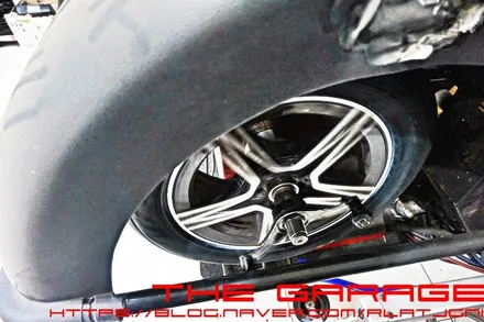 벤츠 GLS 대전미쉐린타이어 대전피렐리타이어 대전3d얼라이먼트 대전고속발란스 대전진동발란스 / 대전 유성, 세종, 논산