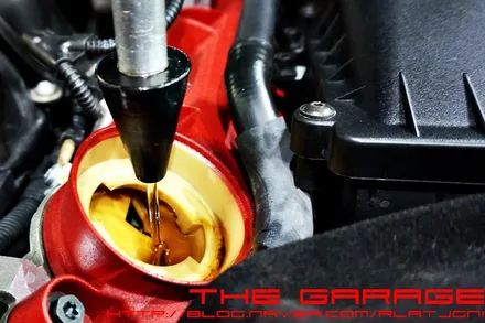 대전세종시엔진오일 대전RS5엔진오일 대전아우디엔진오일 대전BMW 엔진오일 - < 더 게러지 > 아우디RS5 엔진오일 합성유 셀레니아 아바스 잔유제거 오일샤워적용 인스톨 / 대전 유성 화암동