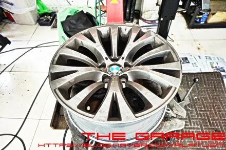 대전세종숭비차휠 대전3d얼라이먼트 대전휠고속발란스 대전수입차휠 - BMW 5GT 브레이크패드 19인치휠 미쉐린타이어 교환작업 인스톨 / 대전 유성 화암동