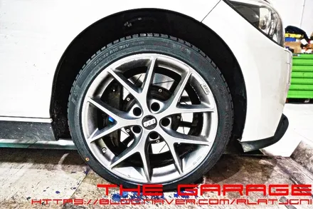 대전미쉐린타이어 대전피렐리타이어 대전3d얼라이먼트 - bmw 118d 금호 스노우타이어 wp72 휠진동고속발란스 적용 인스톨 / 대전 유성 화암동