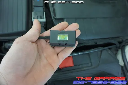 벤츠A45AMG 아이나비Z3000 에코파워팩10C 보조배터리 장착기 / 대전 유성, 세종, 논산