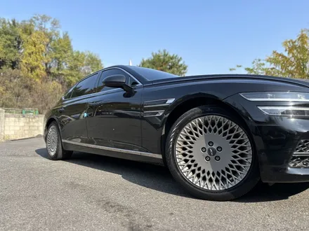 구리 별내 휠복원 휠수리 제네시스 G80 콘티넨탈 245/45R19 타이어 교체 작업 / 남양주, 강동, 하남, 송파