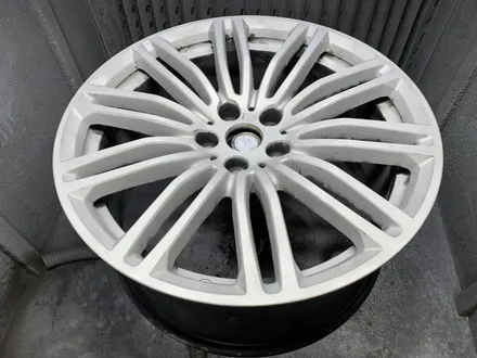남양주 휠복원bmw 5시리즈19인치 고스트크롬 분체도장 작업 / 남양주, 강동, 하남, 송파