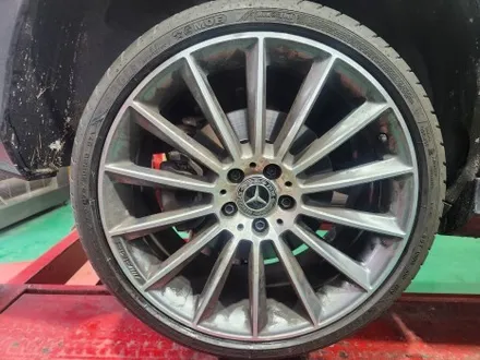 양주/용인/상봉_ 벤츠 E클래스 354  20인치 크랙수리_ 휠수리/휠복원/남양주휠수리/남양주휠복원 / 남양주, 강동, 하남, 송파