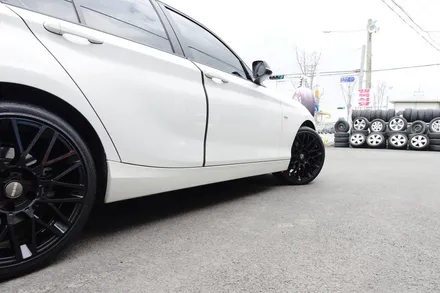 [BMW 1시리즈 휠 튜닝 18인치 모모리벤지]이태리모모/ 225 40 18/한국노블신품/이태리정품모모/MOMO/18인치/휠튜닝/BMW튜닝/BMW1시리즈/덕소/평내타이어/금곡타이어 / 남양주, 강동, 하남, 송파