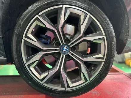 구리 별내 휠복원 휠수리 bmw i4 윈터 스노우 타이어 교체 작업 / 남양주, 강동, 하남, 송파