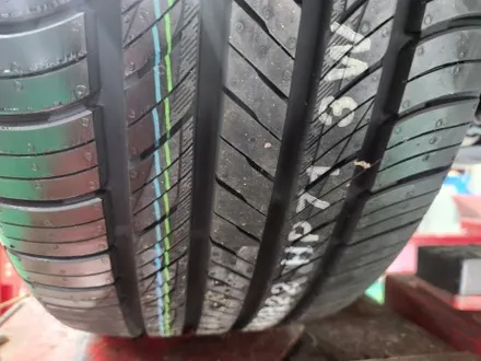 송파 휠복원 휠수리 제네시스 금호 크루젠 HP71 26540R22 타이어 교체 작업 / 남양주, 강동, 하남, 송파