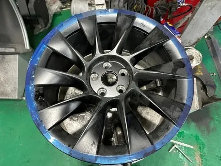 상봉/남양주 _ 테슬라 모델3 20인치 금호윈터크래프트 WS71 255 45 20 스노우타이어 교체_ /남양주휠복원 /휠수리/도색/ 남양주스노우타이어 / 남양주, 강동, 하남, 송파