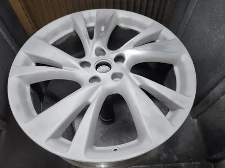 송파휠복원/인피니티QX60 20인치 고스트크롬휠복원 수리/휠주차기스 휠복원 / 남양주, 강동, 하남, 송파
