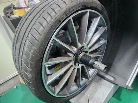 양주/용인/상봉_ 벤츠 E클래스 354  20인치 크랙수리_ 휠수리/휠복원/남양주휠수리/남양주휠복원 / 남양주, 강동, 하남, 송파