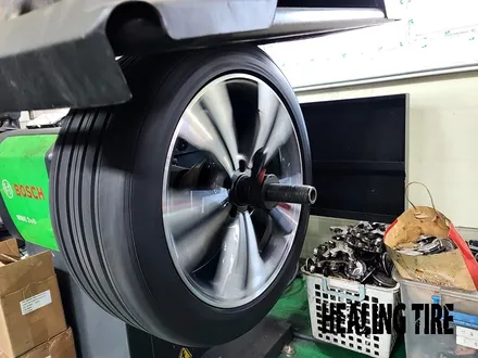 벤츠S500 휠주차기스 다이아컷팅 휠복원 ~! 남양주휠복원 구리타이어 남양주타이어 의정부타이어 휠복원 휠수리 다산동타이어 / 남양주, 강동, 하남, 송파