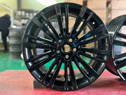 별내 랜드로버 디스커버리5 20인치 휠 유광블랙 분체도장 작업 / 남양주, 강동, 하남, 송파