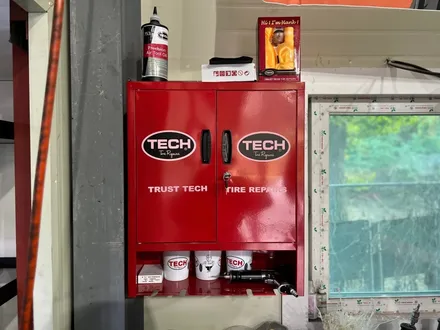 -타이어수리- 안쪽까지 꼼꼼하게 !! TECH 펑크버섯패치 전문수리 업체 !! _ 남양주휠복원 / 남양주타이어수리 / 남양주휠수리 / 남양주타이어교체 / 남양주, 강동, 하남, 송파